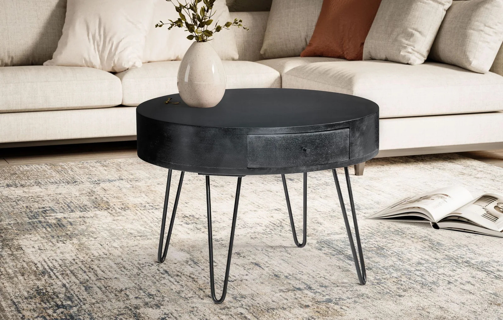 FineBuy Couchtisch Mango Massivholz Schwarz rund Ø 60 cm – Wohnzimmertisch mit Schublade & schwarzen Hairpin Beinen | Retro Design Holztisch handgefertigt
