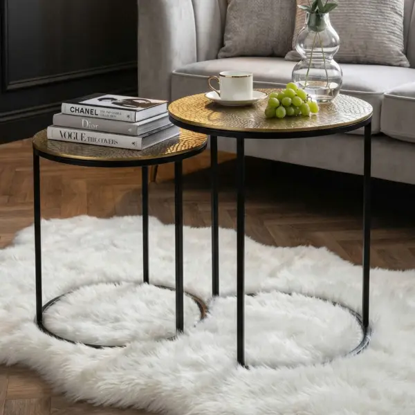 FineBuy Satztisch Metall 2er Set rund – Beistelltisch Aluminium Tischplatten mit Muster – Design Couchtisch Anstelltisch modern Eisen Gestell – Dekotisch Wohnzimmertisch Handmade