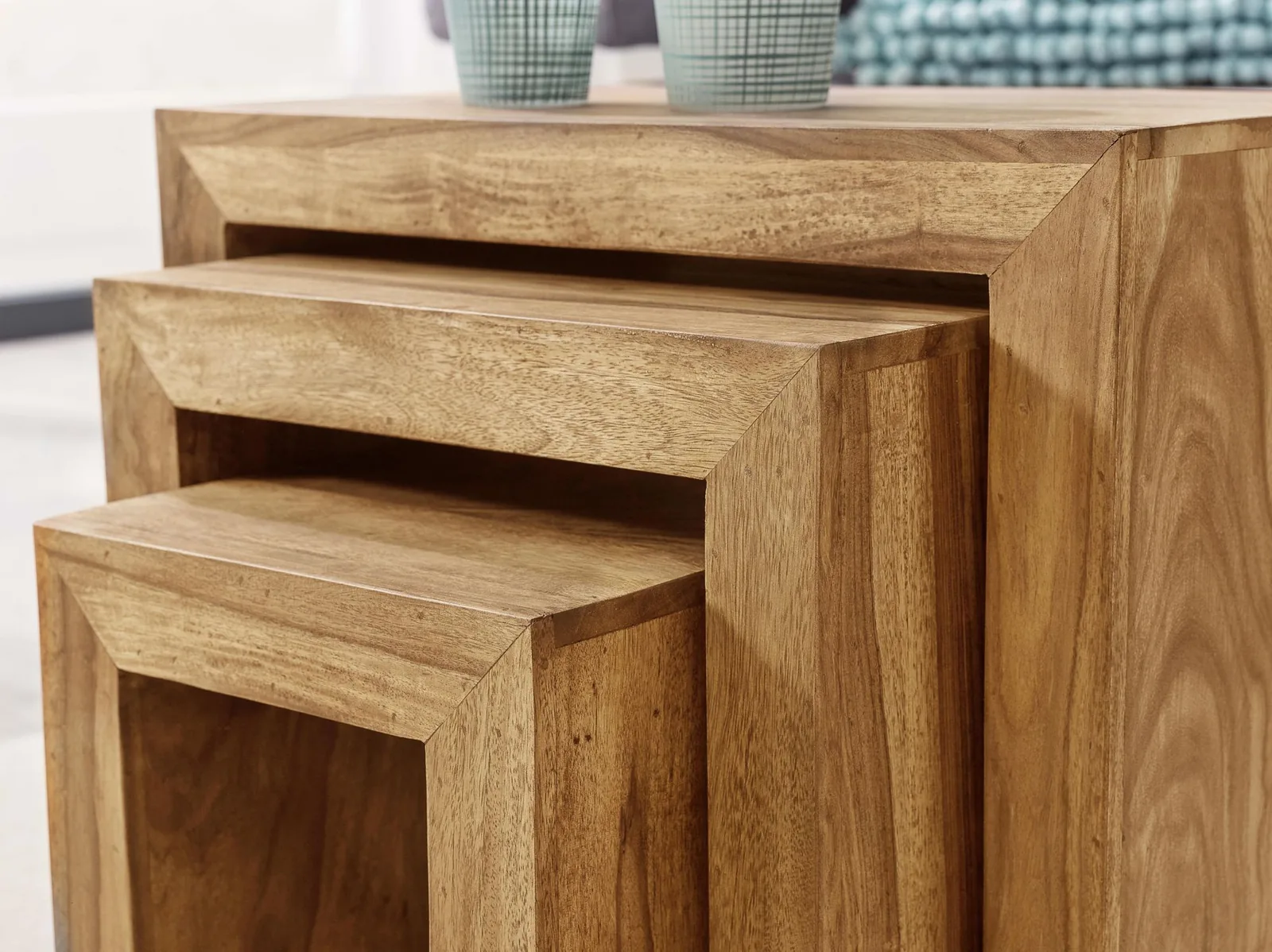 FineBuy 3er Set Satztisch Massiv-Holz Wohnzimmer-Tisch Landhaus-Stil Beistelltisch dunkel-braun Naturholz Couchtisch Natur-Produkt Wohnzimmermöbel Unikat Massivholzmöbel Echtholz Anstelltisch