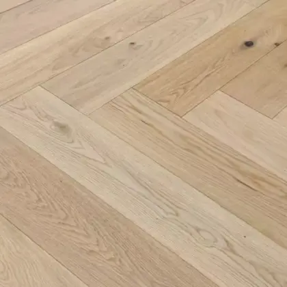 Eiche Parkett, 600 mm