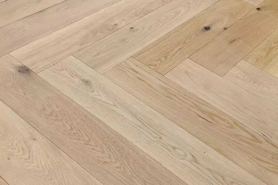 Eiche Parkett, 600 mm